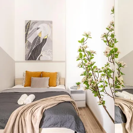 Charming & Cozy Stylish In The Heart Of