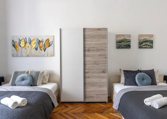 Charming & Cozy Stylish In The Heart Of Lejlighed