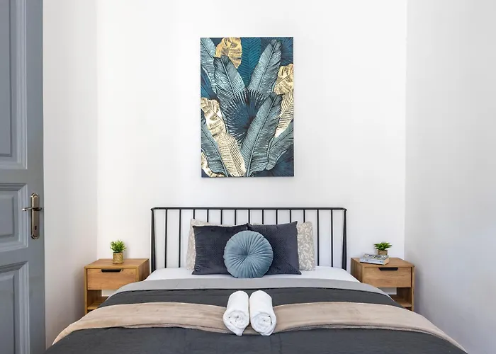 Charming & Cozy Stylish In The Heart Of Lejlighed