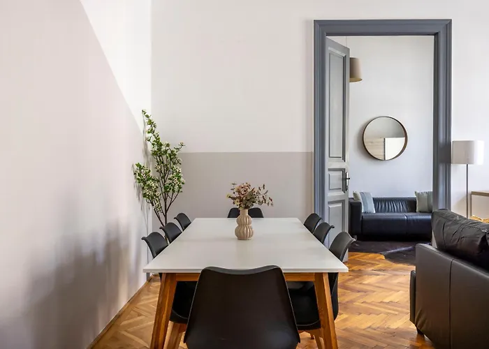 Charming & Cozy Stylish In The Heart Of Lejlighed Budapest