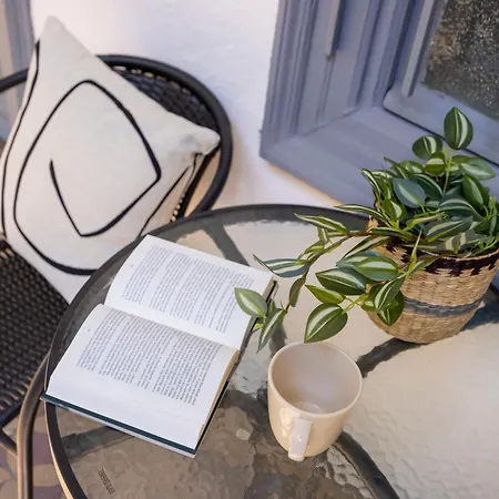 Charming & Cozy Stylish In The Heart Of *